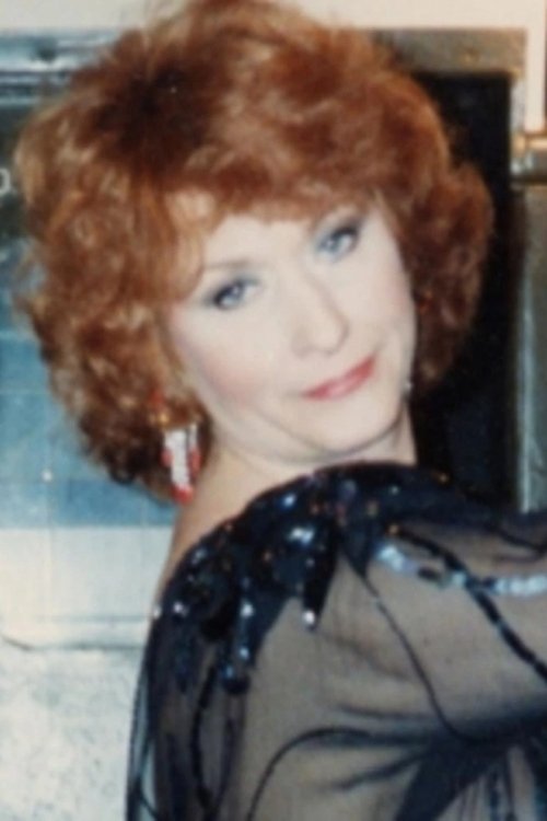 Nola Roeper as Officer Malloy