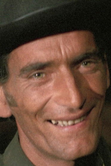 Giglio Gigli as Henchman