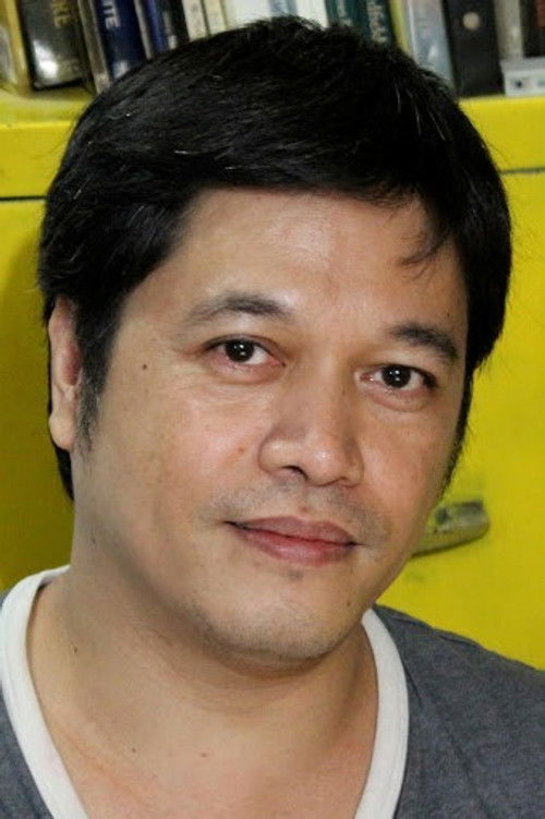 Crisaldo Pablo as Self