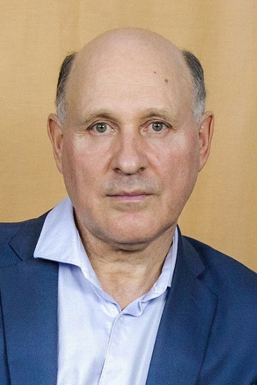 Aleksandr Karpov as референт