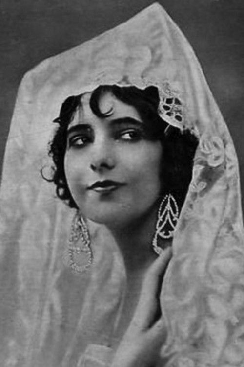 Manuela Del Rio as Rosa