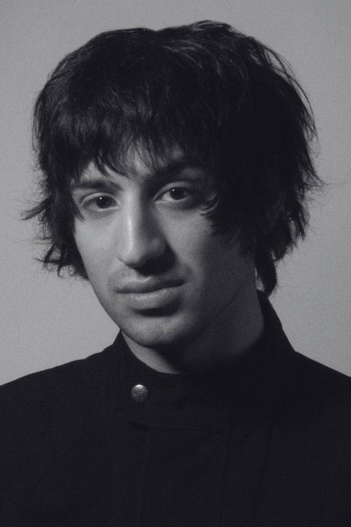 Valentín Wein as Angel