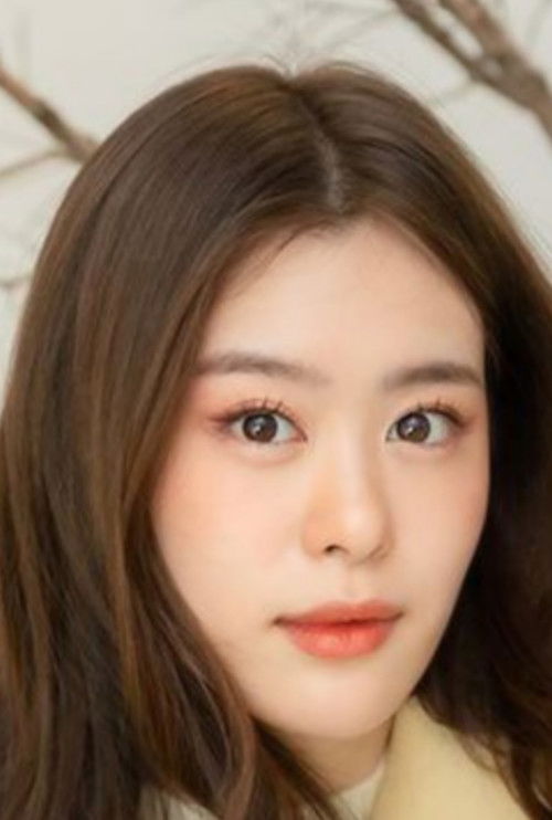 Saralee Prasitdumrong as Yisun