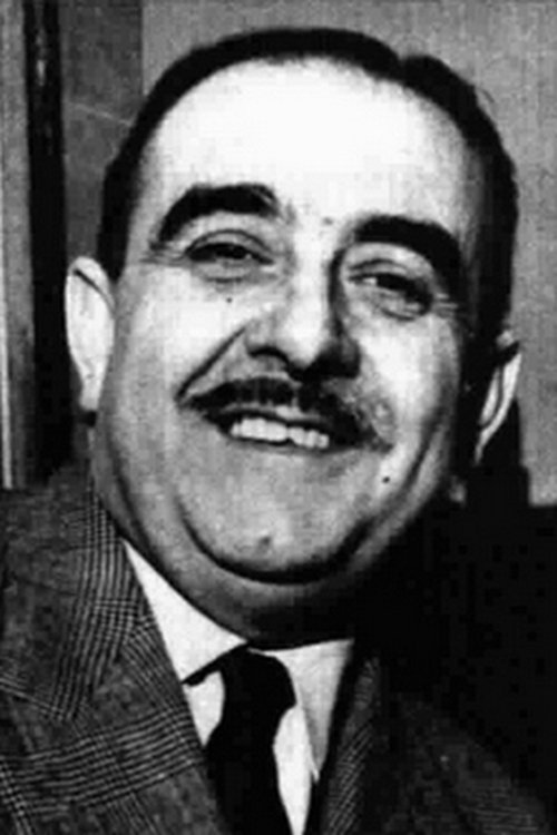 Alessandro Cutolo as zio di Pietro