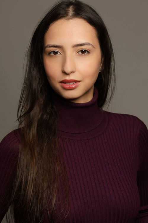 Liliane Gomes as Wife