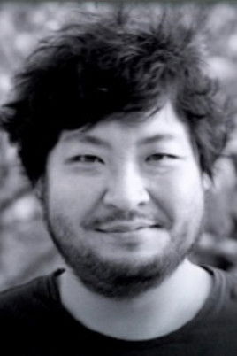 Lee Jong-yoon as Stationery Store Owner