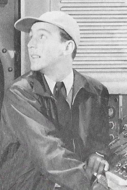 Sandy Sanders as Policeman