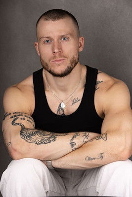 Anders Deeno as Self