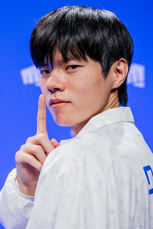 Kim Hyuk-kyu as Self