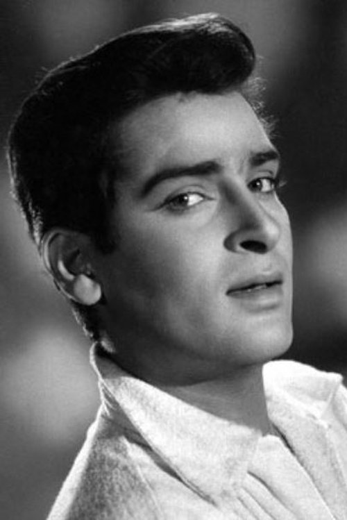 Shammi Kapoor as Shamsher Singh