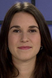 Léa Barbaroux as Ernestine