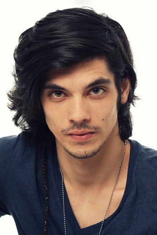 Gabriel Huian as Sandi