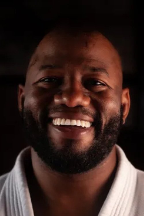 Mackens Semerzier as Self