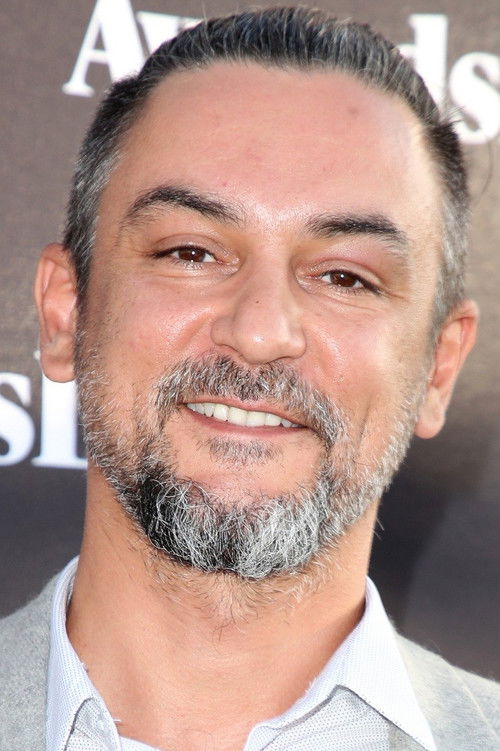 Konstantin Lavysh as Vladimir Bernshtein