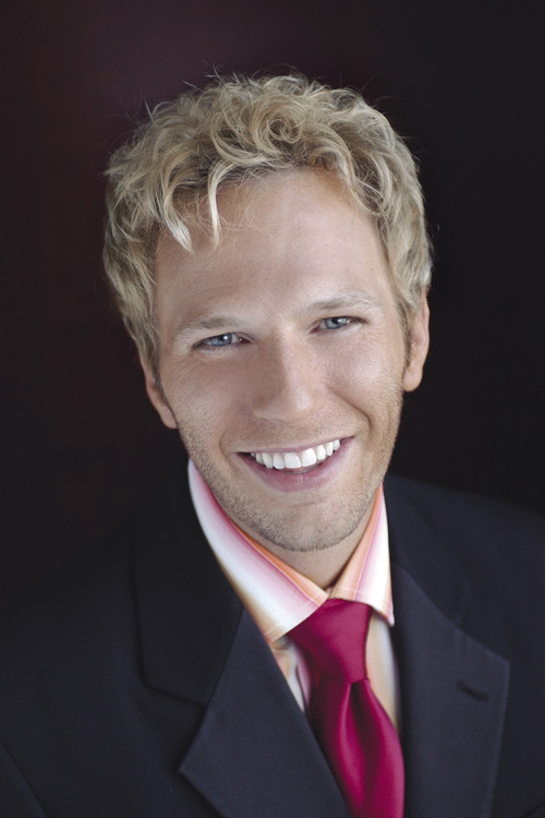 Marshall Hall as Self - Gaither Vocal Band