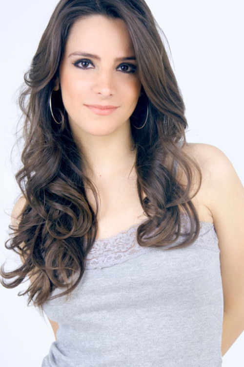 Mariana Cabral as Cliente Supermercado