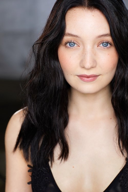 Laura Esposito as Sonia