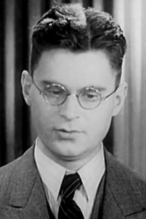 Ejnar Haglund as Edlund