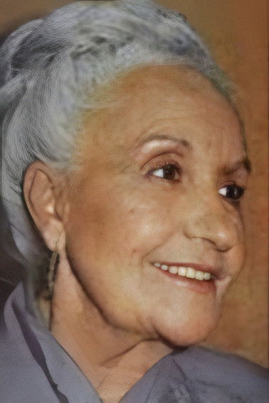 Queta Carrasco as Mujer Asesinada
