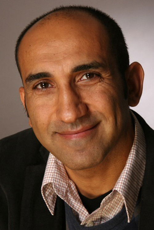 Chadi Alhelou as Fahim