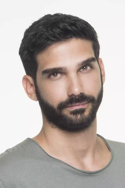 Vasilis Athanasopoulos as Άγγελος Βοριάς