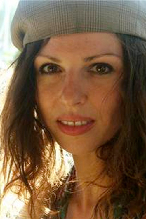 Marie Bos as Adult Ana