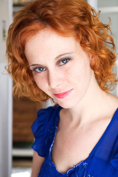 Marie Frédérique Auger as Serveuse de Chez Gilles Patate