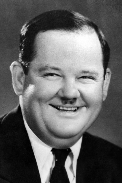 Oliver Hardy as Ollie