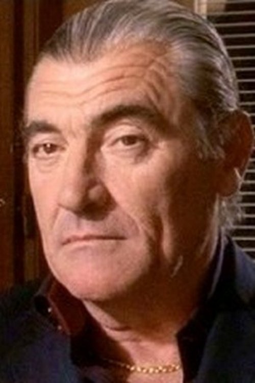 Renzo Stacchi as Gallo (voce)