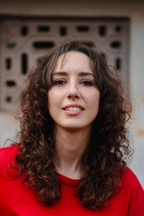 Kallirroi Tziafeta as Mimi