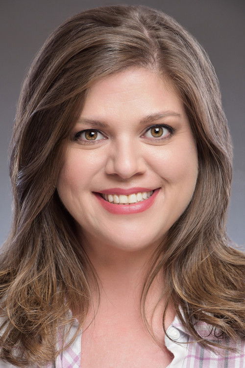 Ellie McMillan as Linda Hill