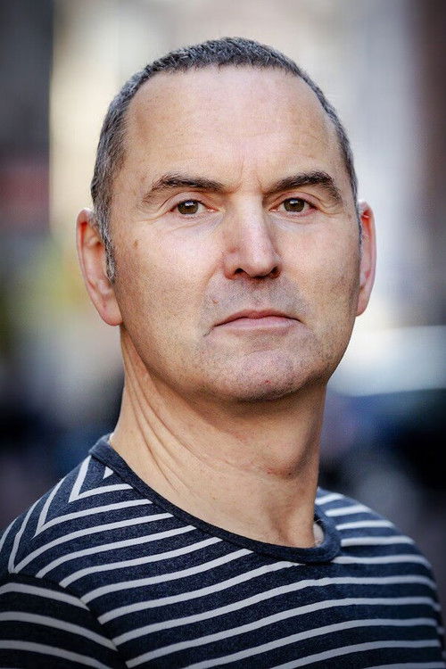 Raoul Heertje as Himself