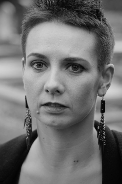 Katherine Lyons as Winona Reaper