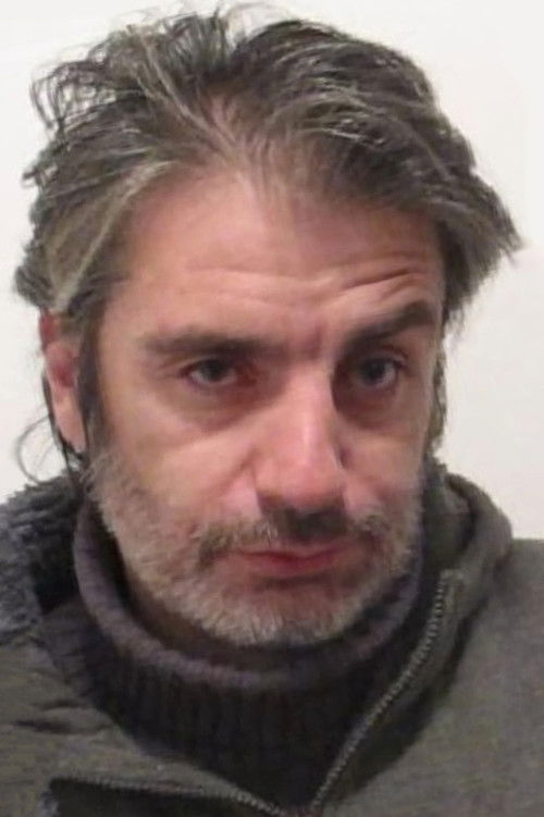 Davor Janjić as Dragan