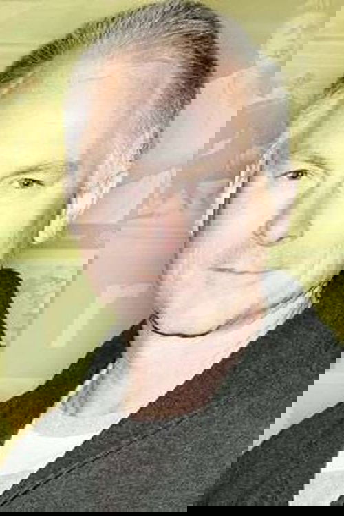 Kenny Mayne as Kenny Mayne