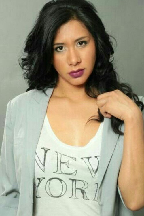 Kendra Ramírez as Miss Maravila