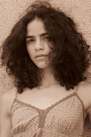 Kika Farias as Maria Adelaide