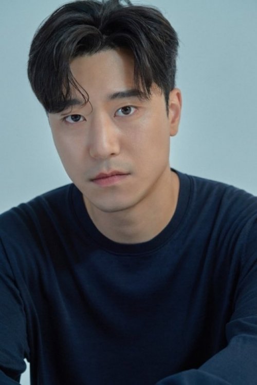 Kim Jeong-woo as Song Jin-kyu