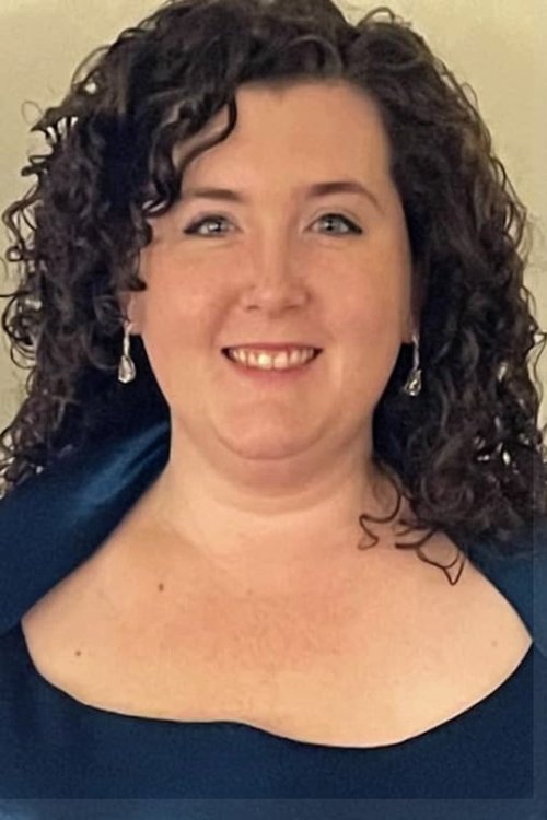 Rosemary Crimp as Opera Singer