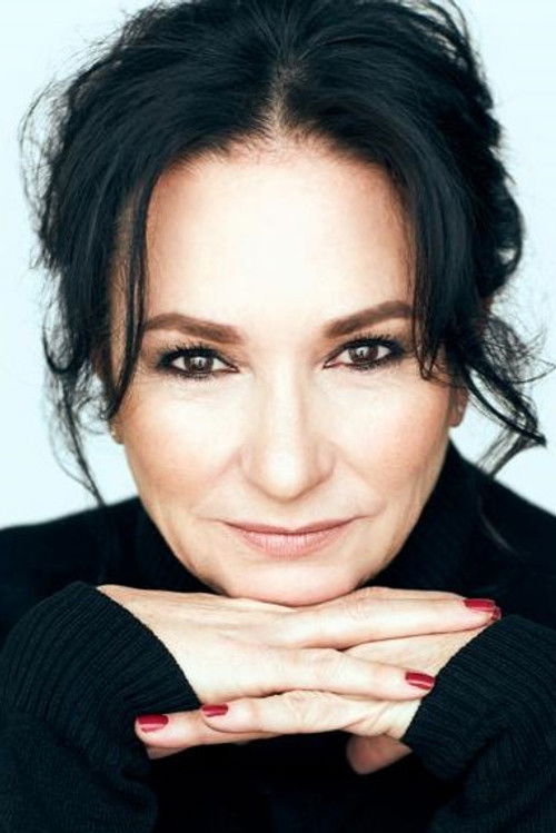 Anna Garduno as Matty