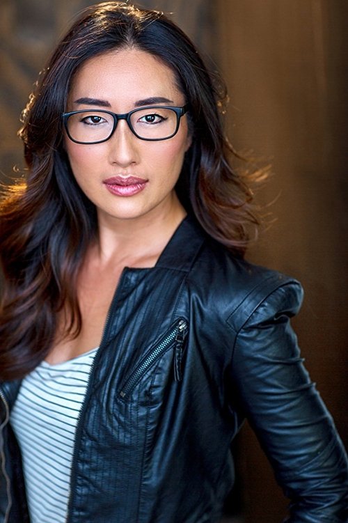 Bora Jasa as Tennis Lady