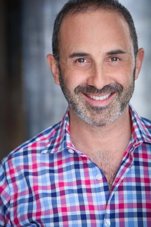 Michael Paul as Taxi Fahrer Khaleel