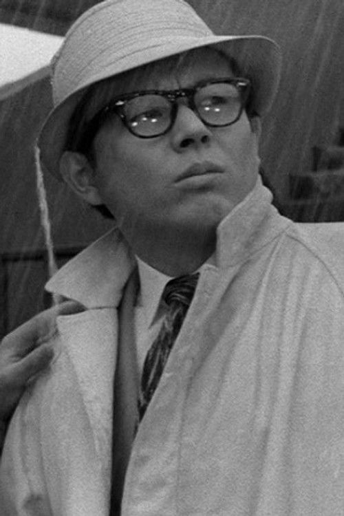 Yuzo Kiura as Hachiro Surgeon