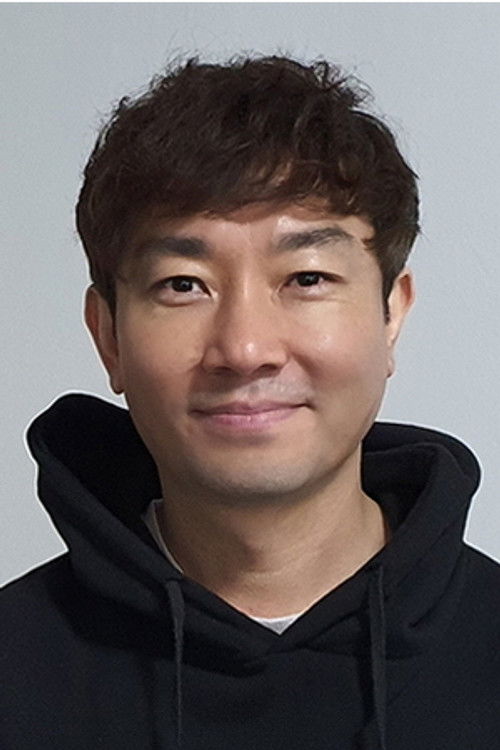 Byun Seung-yoon as NIS Academy Instructor