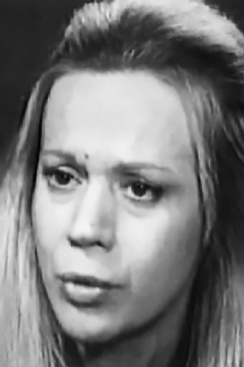 Rena Voutsina as Stella