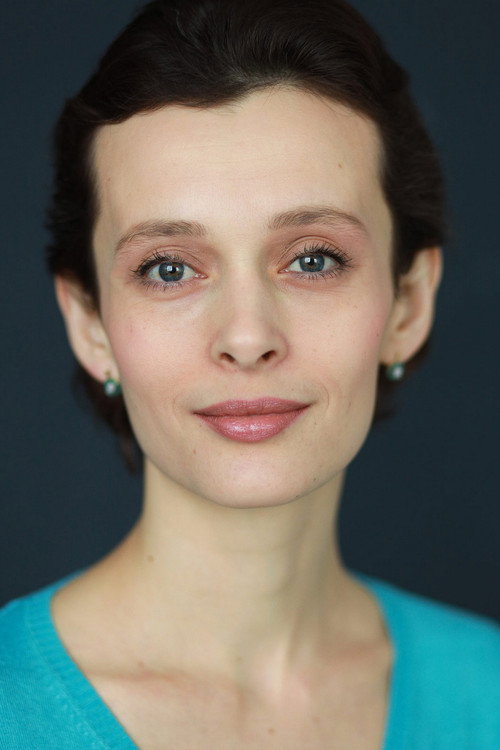 Kristina Kokovkina as woman