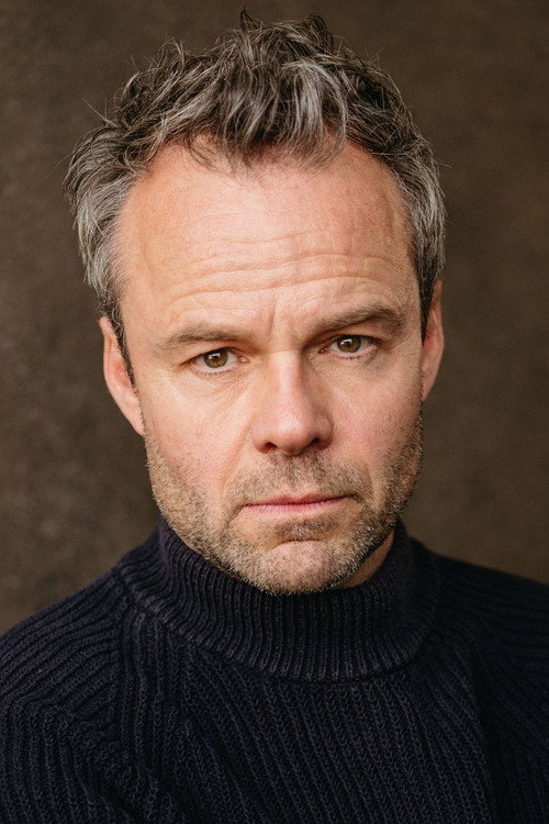 Jamie Glover as Peter