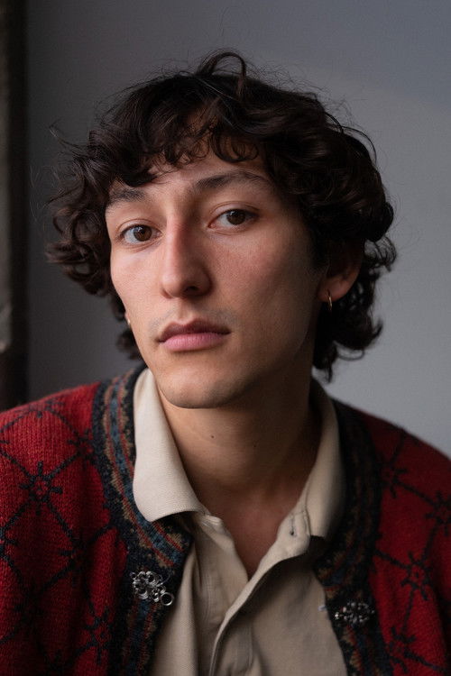 Amaru Narváez Reyes as Bat