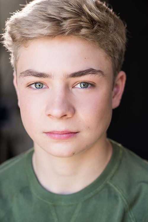 Thomas Robie as Wyatt Henderson