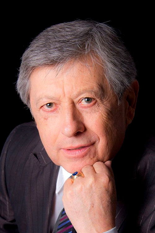 Germaín de la Fuente as Self